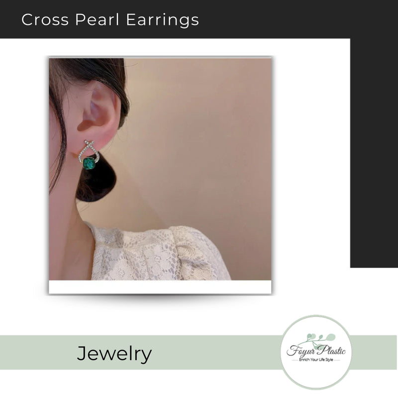 Cross Pearl Earrings( random color )